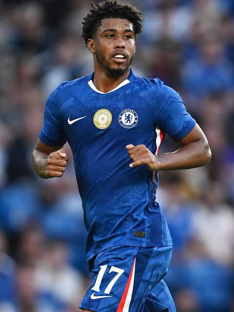 Inter open talks to sign Chelsea’s Santos