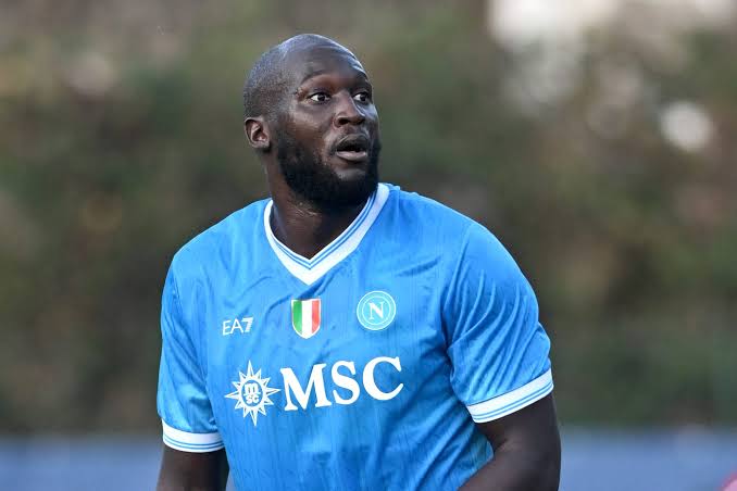 Lukaku risks Napoli sack amid training row
