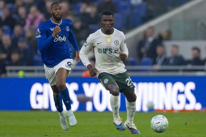 Everton pile pressure on Rosenior as Chelsea suffer another heavy loss