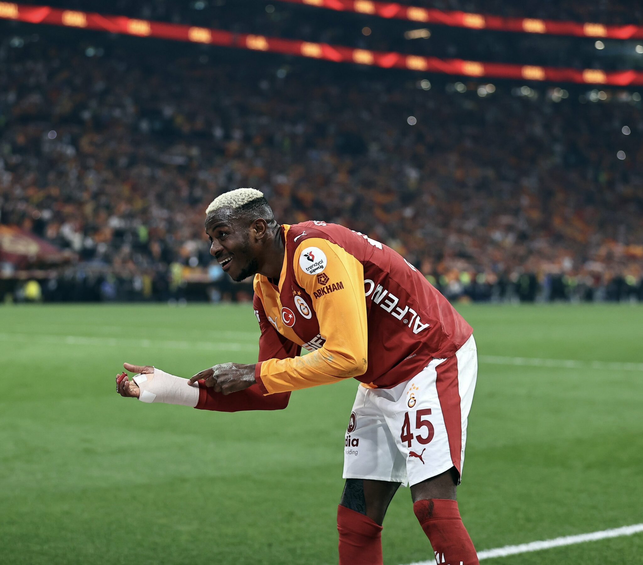 Galatasaray vs Fenerbahçe: Osimhen, teammates to share €5m derby bonus
