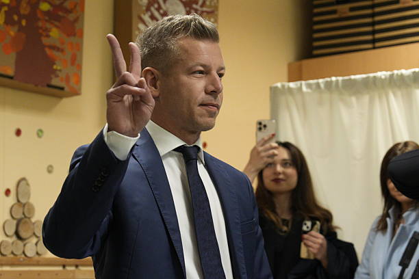 peter-magyar-biography