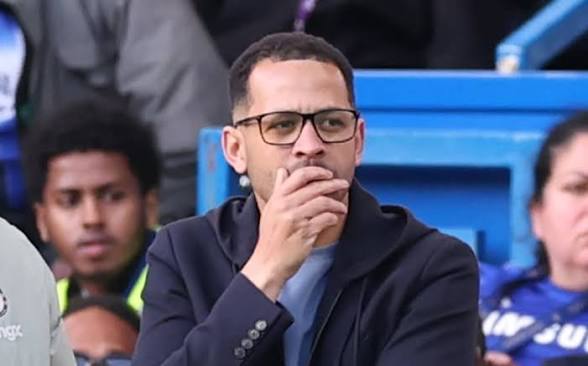 Chelsea to sack Rosenior if Champions League spot is missed - report