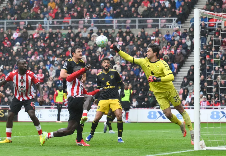 EPL: Lammens stars as Manchester United survive Sunderland scare