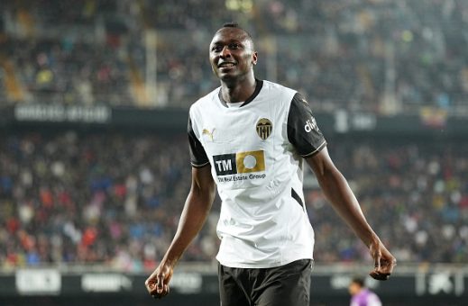 Sadiq Umar in action as Valencia down Barcelona 3-1 in La Liga finale