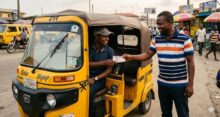 Man gives Keke rider ₦500 after he returned ₦2.5 million mistakenly transferred to him