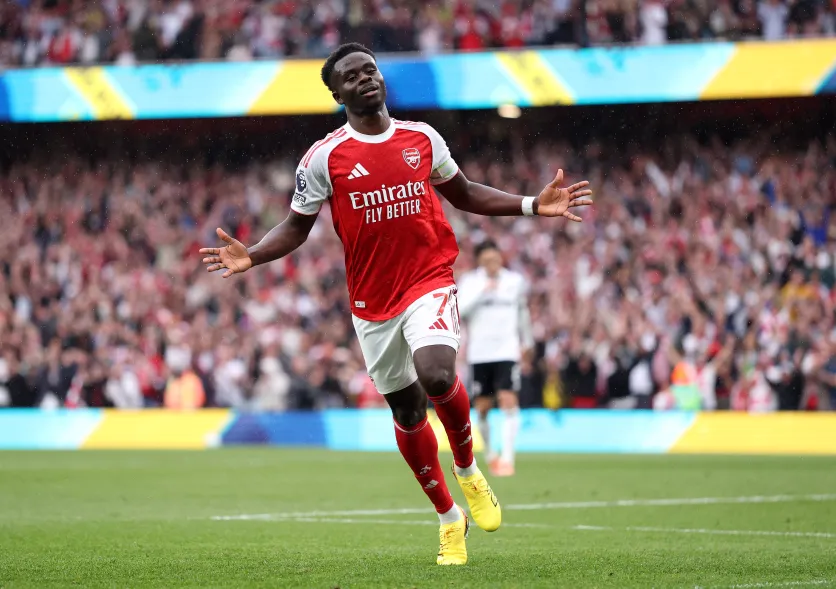 Arsenal 3-0 Fulham: Saka stars as Gunners ease past Fulham