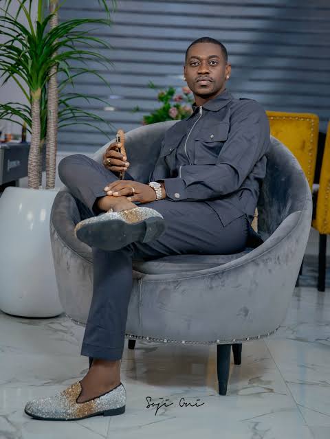 lateef-adedimeji-biography