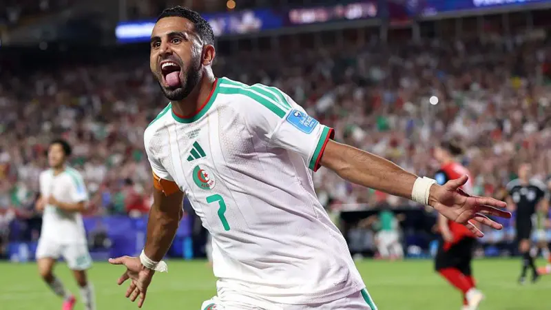 Mahrez scores brace as Algeria qualify for World Cup last 32 after dramatic Austria draw