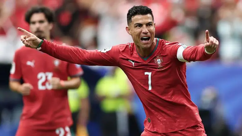 Portugal 5-0 Uzbekistan: Ronaldo makes World Cup history in Portugal's five-star show
