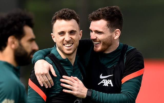 Diogo Jota's widow sends emotional World Cup message to Robertson