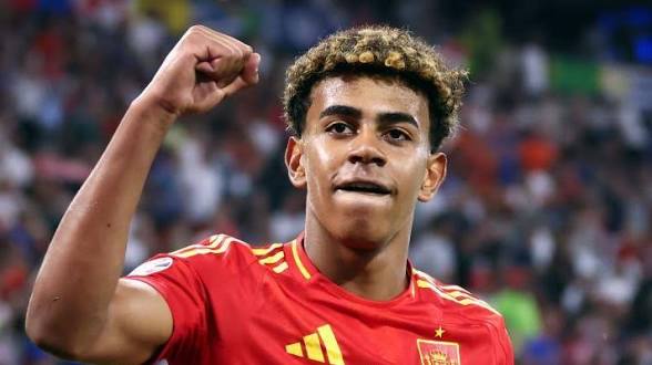 Morocco chief wants World Cup final against Spain to test Lamine Yamal's choice of nationality