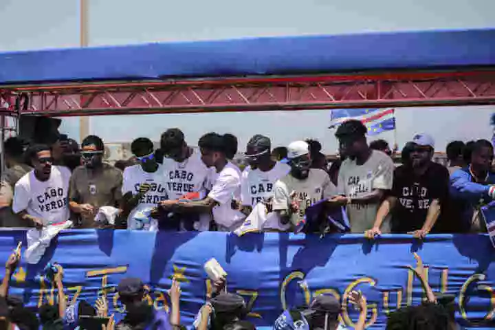 Cape Verde stars treated to heroic welcome despite World Cup exit