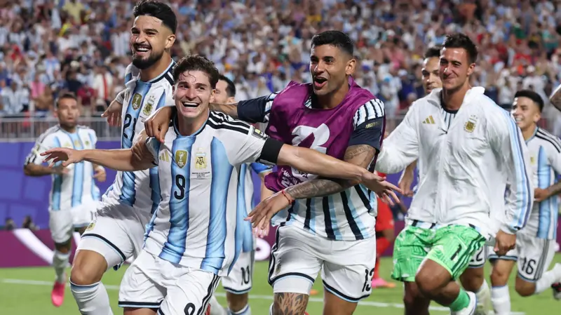 Argentina overcome tough Switzerland to set up semi-final clash against England