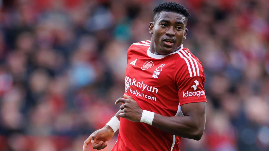 Aina, Awoniyi feature as Forest win Glasner's first game in charge