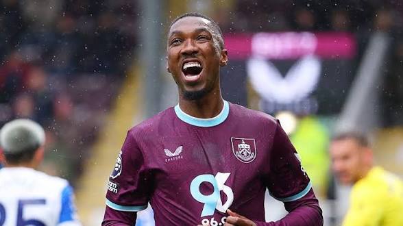 Brentford close in on Anthony signing from Burnley