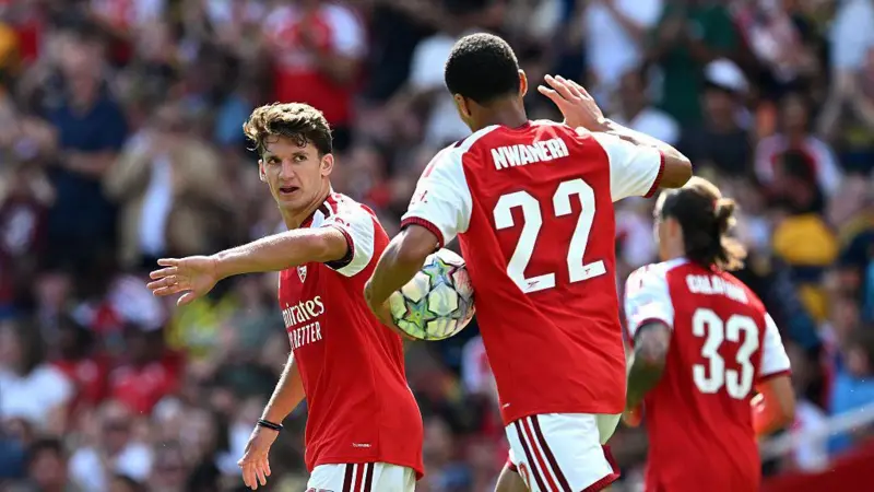 Arsenal suffer back-to-back defeats as Dortmund win Emirates Cup