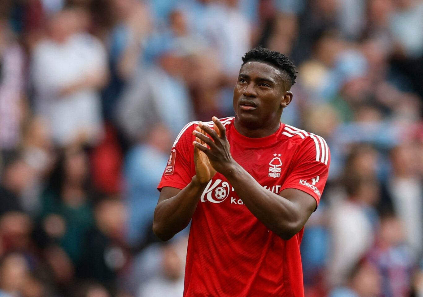 Taiwo Awoniyi set to join Coventry City from Nottingham Forest