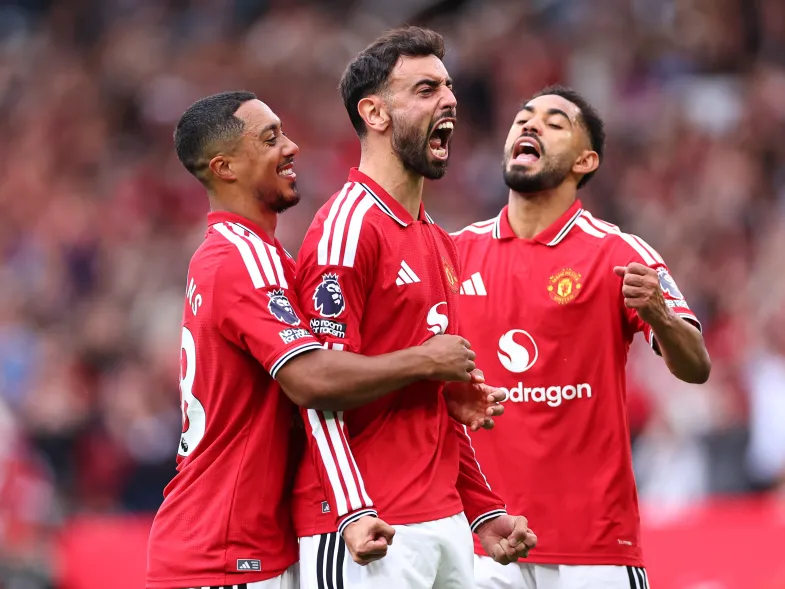 Fernandes hat-trick fires Man United to first win of season