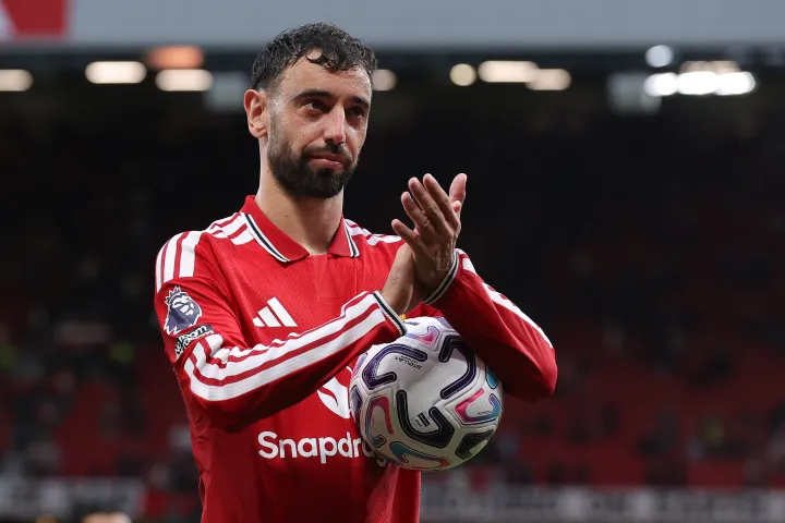 Man United ready to make Fernandes club's highest-paid player