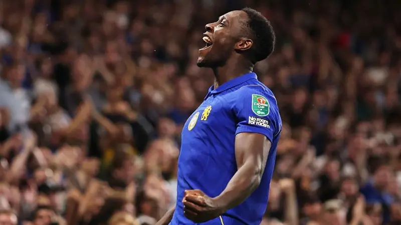 Chelsea debutant Welbeck scores as Blues progress to Carabao Cup fourth round