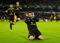 Manchester United close door on Bruno Fernandes exit