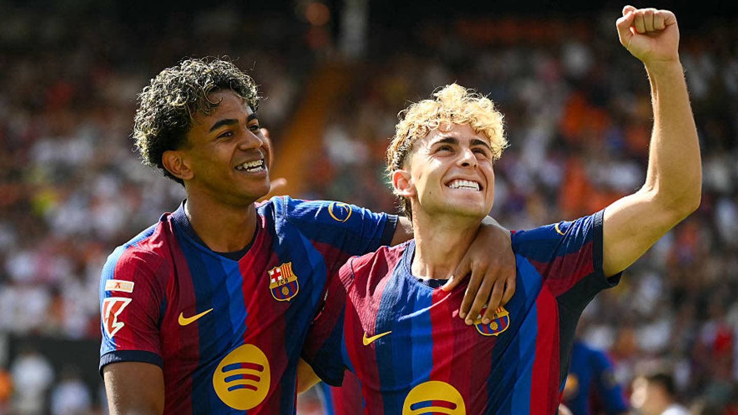 'Not enough' - Barcelona boss Flick demands more despite 5-0 Valencia rout