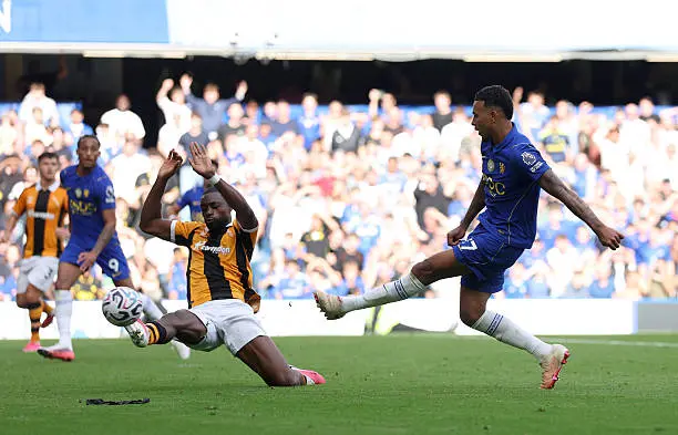 Joao Pedro rescues Chelsea as Hull hold Blues to home draw